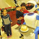 Illustration for article titled The Photographic History Of Robots As Restaurant Employees